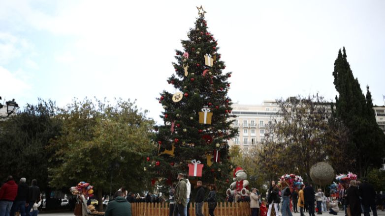 Καιρός: Ανεβαίνει η θερμοκρασία από σήμερα Δευτέρα – Τα νέα προγνωστικά για τα Χριστούγεννα