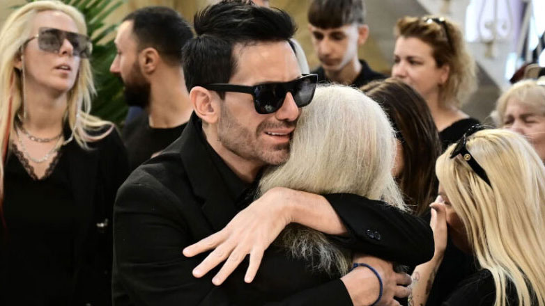 Νίκος Φλωρινιώτης: Συντετριμμένες η Μάχη και η Αννούλα Φλωρινιώτη μιλάνε για τον θάνατό του