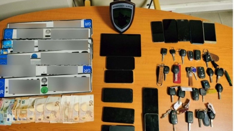 Εξαρθρώθηκαν δύο οργανώσεις που προωθούσαν μετανάστες στη χώρα από τα ελληνοτουρκικά σύνορα