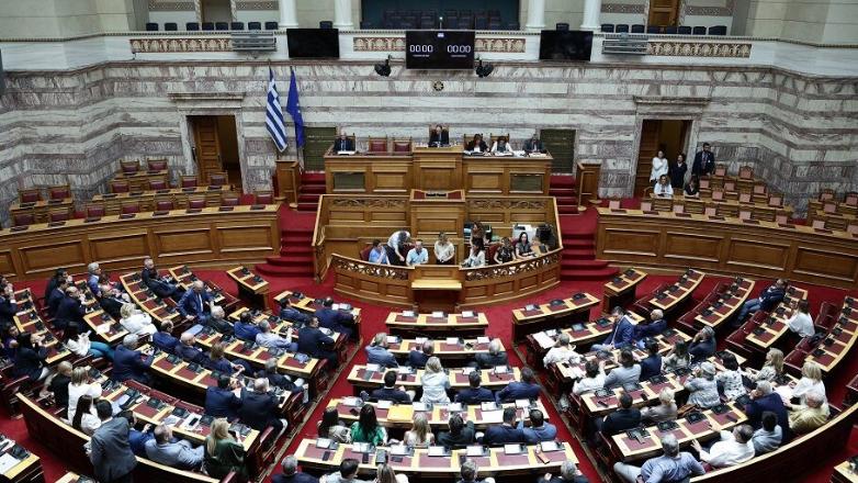 Σήμερα η τροπολογία για τους «εργάτες γης» – Τι υποστηρίζει ο Σαμαράς