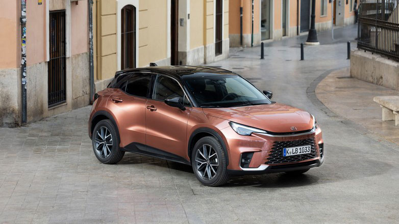 Νέο Lexus LBX – Δείτε πόσο κοστίζει το νέο premium SUV της φίρμας