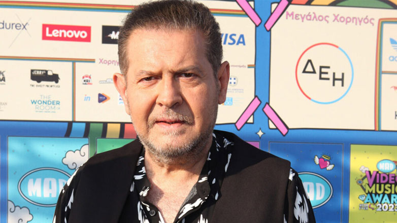 Χάρης Κωστόπουλος: Στο νοσοκομείο ο γνωστός τραγουδιστής