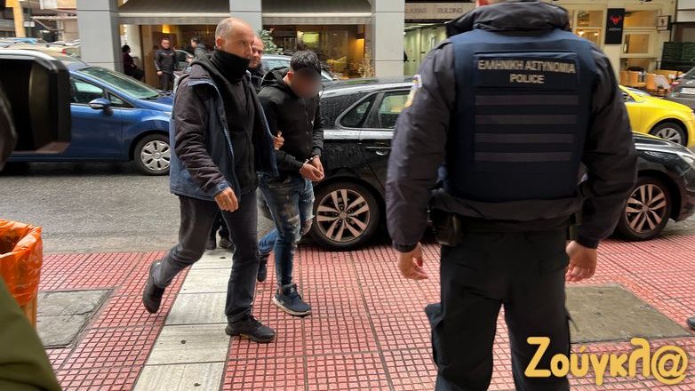Καταδίωξη στον Ασπρόπυργο: Προθεσμία να απολογηθεί πήρε ο 20χρονος Ρομά