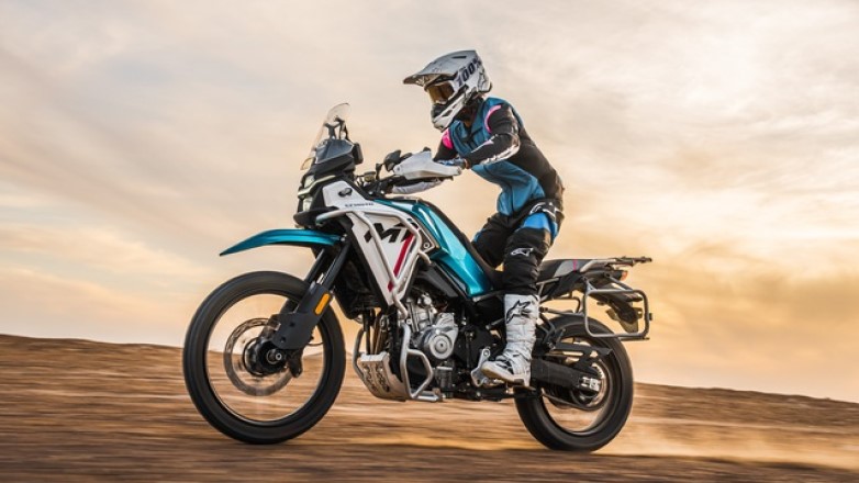 Ανακοινώθηκε η τιμή της νέας CFMOTO 450MT και άνοιξαν οι προπαραγγελίες