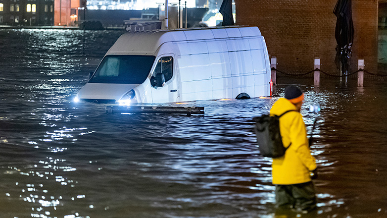 Θυελλώδεις άνεμοι και πλημμύρες στη Γερμανία