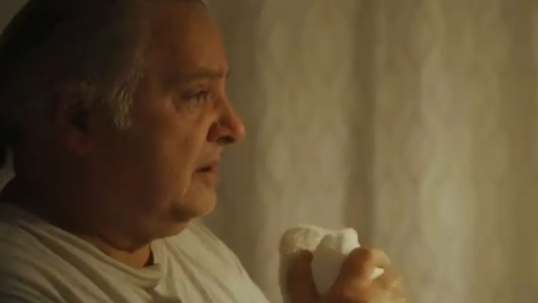 Έζησε άστεγος για 15 μήνες και αφηγείται την ιστορία του σε ένα συγκινητικό βίντεο