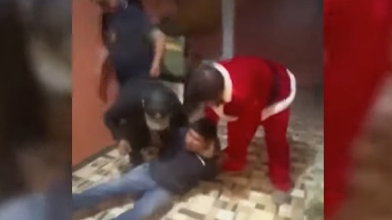 Περού: Ο… «Άγιος Βασίλης» συνέλαβε μια συμμορία διακίνησης ναρκωτικών