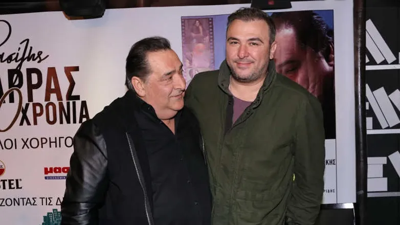 Καρράς σε Ρέμο – «Πιτσιρίκο είμαι εδώ»