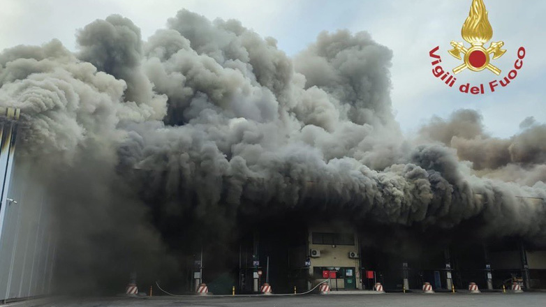Ιταλία: Πυρκαγιά σε υποδομή συλλογής και διαχείρισης απορριμμάτων έξω από τη Ρώμη