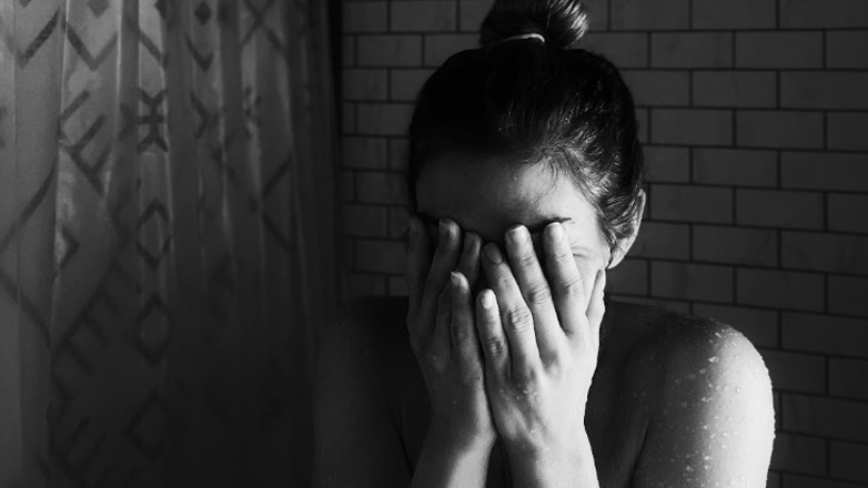 Τα ανθρώπινα δάκρυα περιέχουν ουσία που μειώνει την επιθετικότητα, υποστηρίζει νέα μελέτη