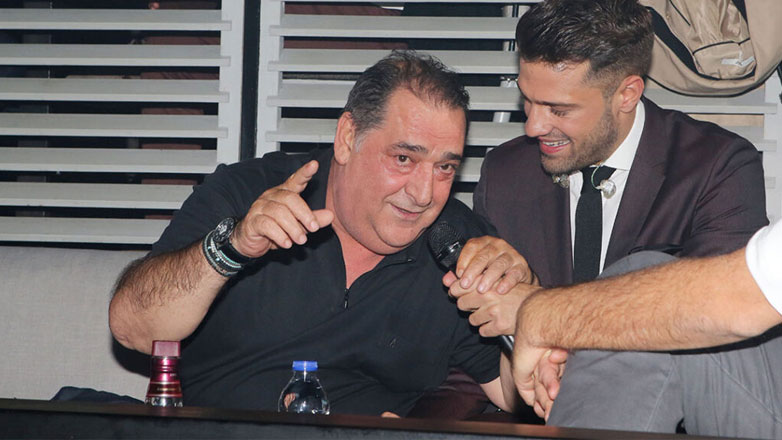 Το αντίο του Κωνσταντίνου Αργυρού στον Καρρά – «Θα λείψει από όλη την Ελλάδα αυτός ο άνθρωπος»