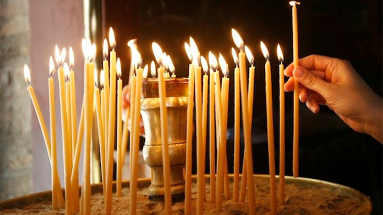 Χριστούγεννα: Το έθιμο του τηγανισμένου συκωτιού, στις εκκλησίες