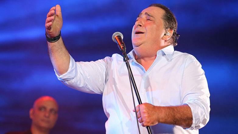 Βασίλης Καρράς: Το μοναδικό τραγούδι που δεν ερμήνευε ποτέ στις εμφανίσεις του