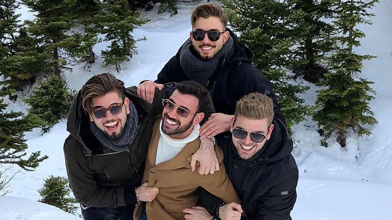 Νίκος Πολυδερόπουλος: Η κοινή συνέντευξη με τα τρία αδέρφια του