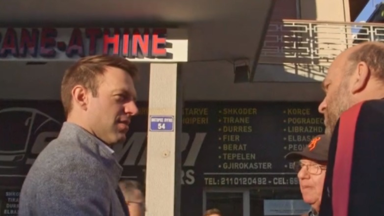 Στ. Κασσελάκης: «Εθνικός στόχος να εξαλειφθεί πλήρως η αστεγία»