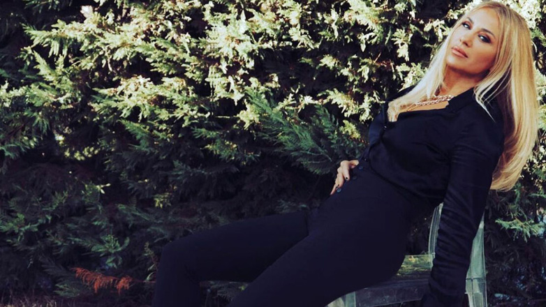 Γωγώ Μαστροκώστα: Ένα σπάνιο βίντεο με την 15χρονη κόρη της, Βικτώρια Δέλλα