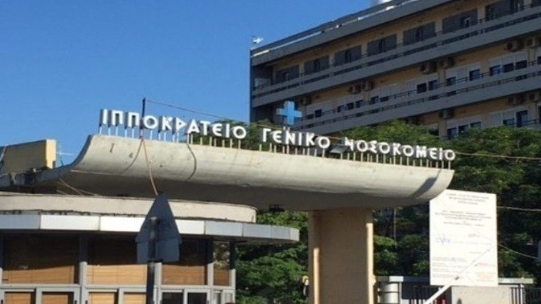 Θεσσαλονίκη: Αστυνομικοί διευκόλυναν τη μεταφορά βρέφους στο νοσοκομείο