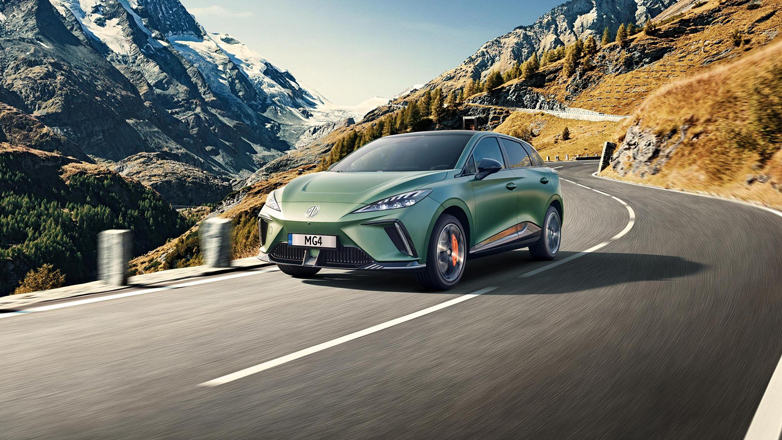 Ποιοι είναι οι δύο κινητήρες που εμπλουτίζουν τη γκάμα του ηλεκτρικού MG4- Όλες οι τιμές