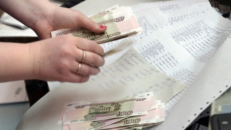 Ρωσία και Ιράν θα χρησιμοποιούν αντί του δολαρίου τα δικά τους νομίσματα στις εμπορικές συναλλαγές