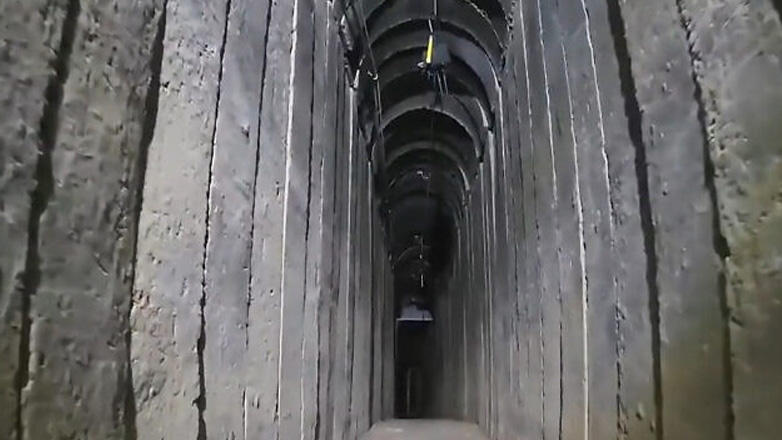 Ο ισραηλινός στρατός κατέστρεψε ένα από τα κρησφύγετα του ηγέτη της Χαμάς στη Λωρίδα της Γάζας