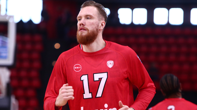 Ολυμπιακός: Ο Μπαρτζώκας άφησε τον Μπραζντέικις εκτός του αγώνα με την Αρμάνι Μιλάνο!