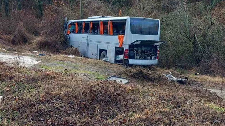 Τροχαίο στη Βουλγαρία: Στη ΜΕΘ για προληπτικούς λόγους μια γυναίκα