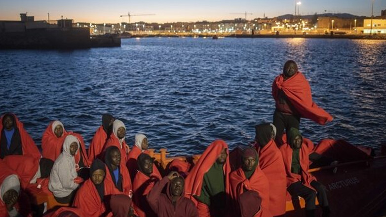 Ισπανία: Οι αφίξεις μεταναστών σχεδόν διπλασιάστηκαν το 2023
