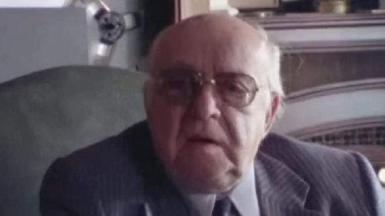 «Είμαστε ένας λαός…» του Αλέκου Σακελλάριου από το Instagram του Σάκη Τσέτη