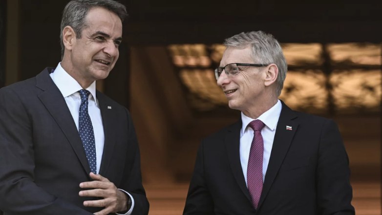 Συνάντηση Μητσοτάκη με τον Βούλγαρο ομόλογό του, Nikolai Denkov