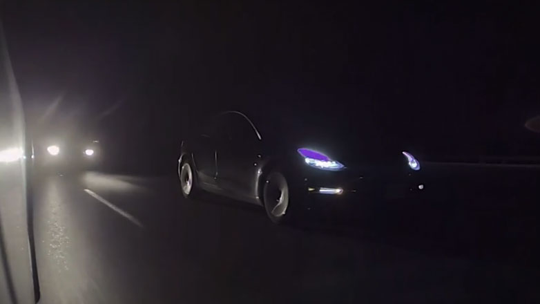 Ποιος πιστεύετε ότι ευθύνεται για το συγκεκριμένο τρακάρισμα;