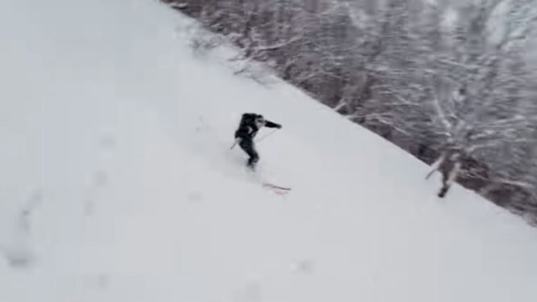 Φανταστική κατάβαση σκι με fpv