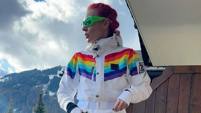 H Τάμτα στο Gstaad στην Ελβετία για σκι με φίλους – Φωτογραφίες