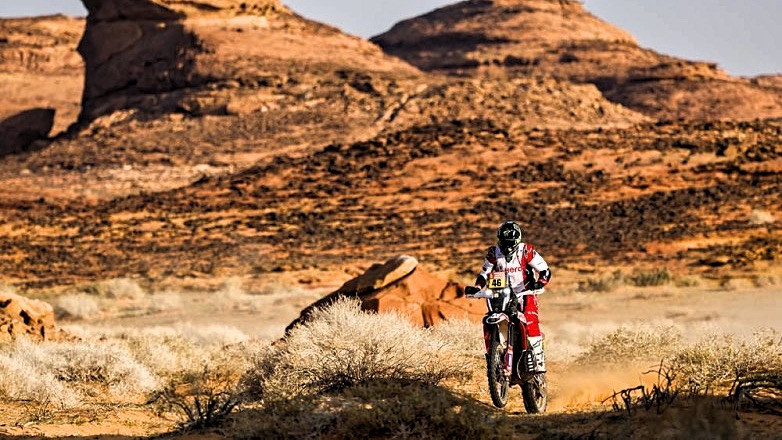Dakar 2024 Bike: Ο Ross Branch με Hero παίρνει τη νίκη της 1ης Ειδικής