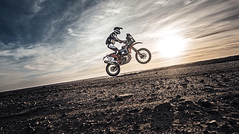 AFRICA ECO RACE: Πολύ κοντά οι πρώτοι στο Μαρόκο