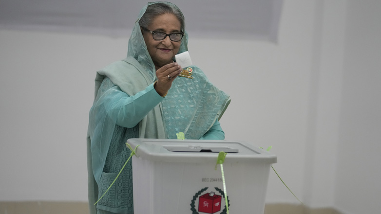 Μπανγκλαντές: Η πρωθυπουργός Σέιχ Χασίνα εξασφαλίζει πέμπτη θητεία στις εκλογές χωρίς αντίπαλο