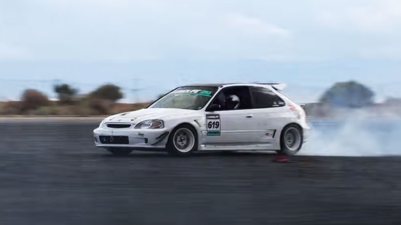 Όνειρο: Πισωκίνητο Honda Civic με τουρμπάτο κινητήρα 500 ίππων και σύστημα μετάδοσης από S2000