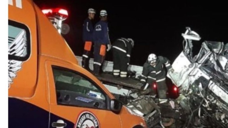 Τροχαίο δυστύχημα με 25 νεκρούς σε σύγκρουση λεωφορείου με φορτηγό στην Βραζιλία