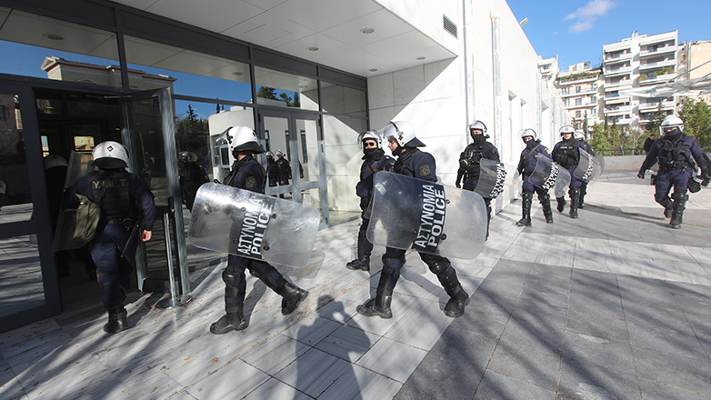 Κολωνός: Την Τετάρτη συνεχίζεται η δίκη για την κακοποίηση της 12χρονης