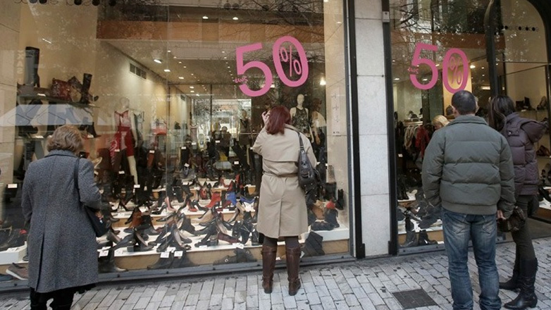 Πρεμιέρα για τις χειμερινές εκπτώσεις