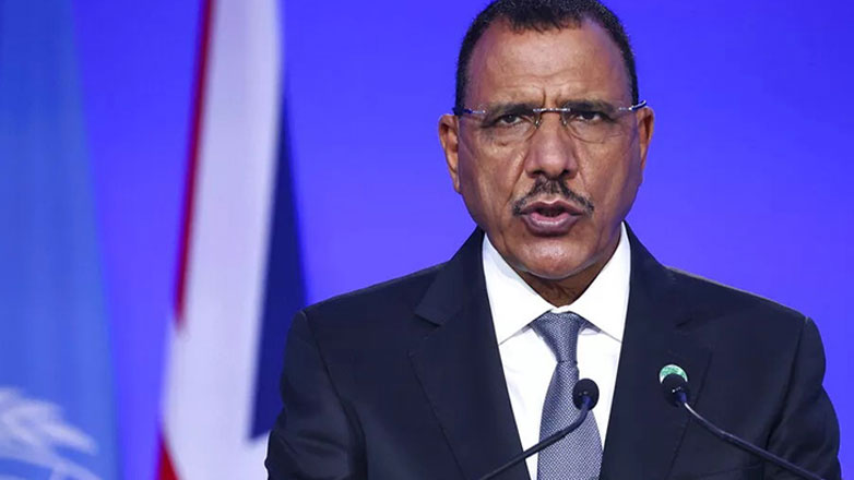 Νίγηρας: Ελεύθερος υπό όρους ο γιος του έκπτωτου προέδρου Μπαζούμ