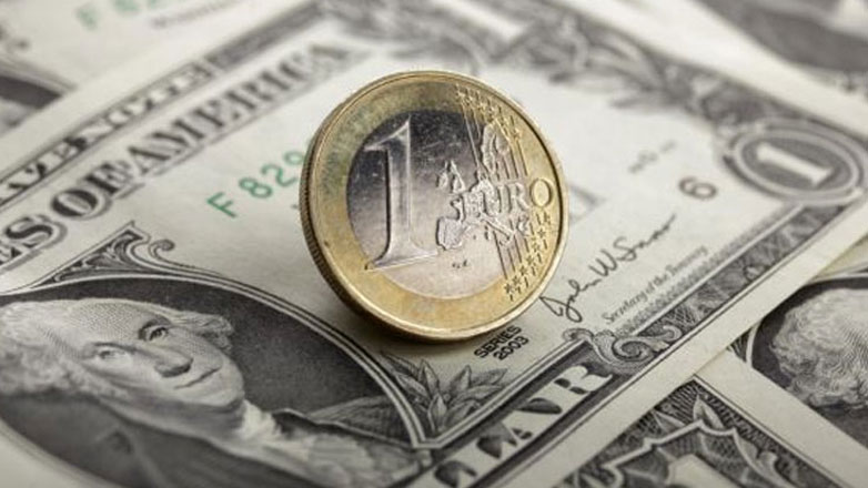 Υποχώρησε το ευρώ στα 1,0948 δολάρια