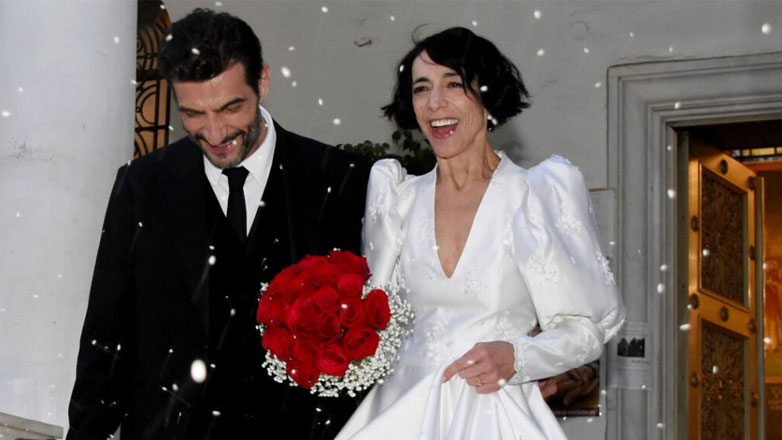 Ο Νίκος Κουρής απαντά πρώτη φορά για την πιρουέτα της Έλενας Τοπαλίδου στον γάμο τους