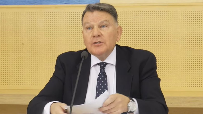 Ήρθε επιτέλους η ώρα να αναλάβει αντιπρόεδρος και νομικός σύμβουλος της «Ζούγκλας»