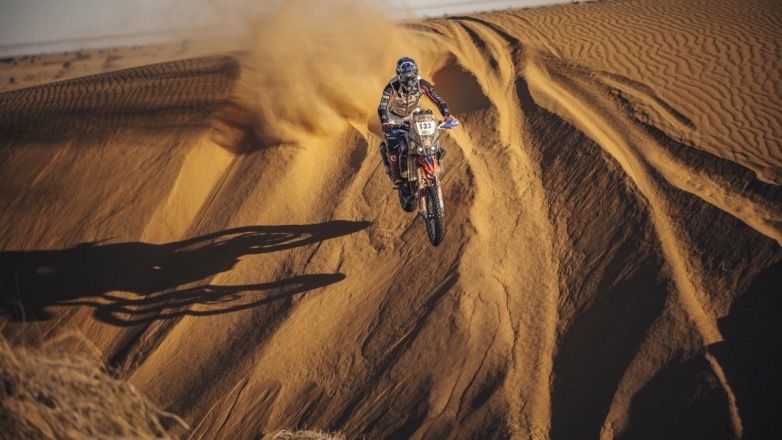 Cerutti και Paulin αντιστέκονται στις δυσκολίες του Africa Eco Race