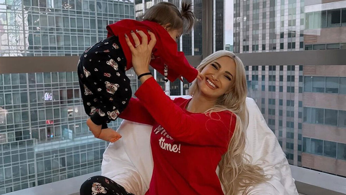 Ιωάννα Τούνη: Tα εντυπωσιακά δώρα που έκανε στους καλεσμένους της στο πάρτι του γιου της Πάρη