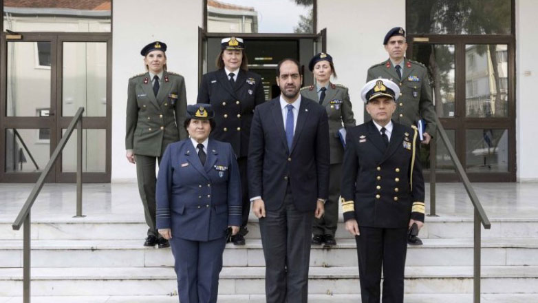 Επίσκεψη Κεφαλογιάννη στη Σχολή Αξιωματικών Νοσηλευτικής