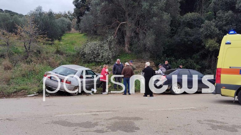 Αχαΐα: Τέσσερις τραυματίες από μετωπική σύγκρουση οχημάτων
