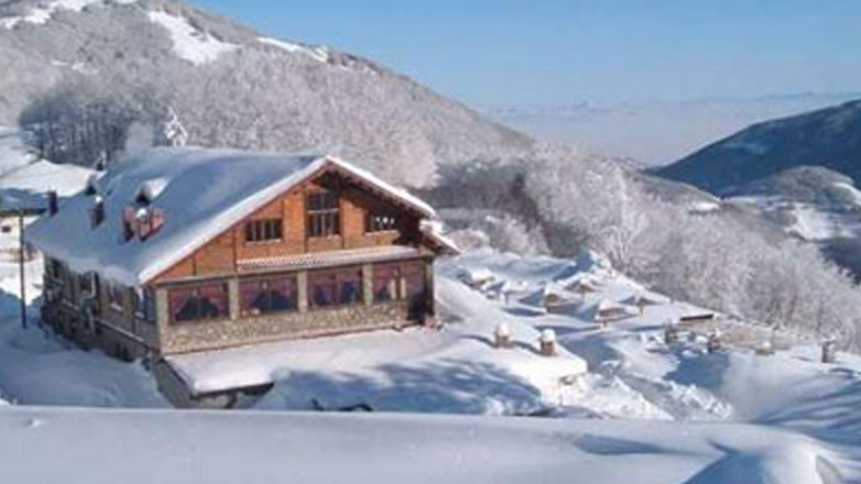 Ανοιχτό και σε πλήρη λειτουργία από αύριο το Χιονοδρομικό Κέντρο του Πηλίου