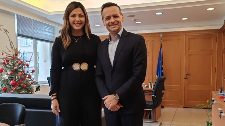 Συνάντηση Ζαχαράκη – Δούκα για τα προγράμματα κοινωνικής κατοικίας