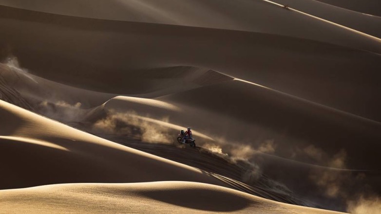 Dakar 2024 Bike: Ξεκίνησε η μάχη της Ειδικής 48 Ωρών!